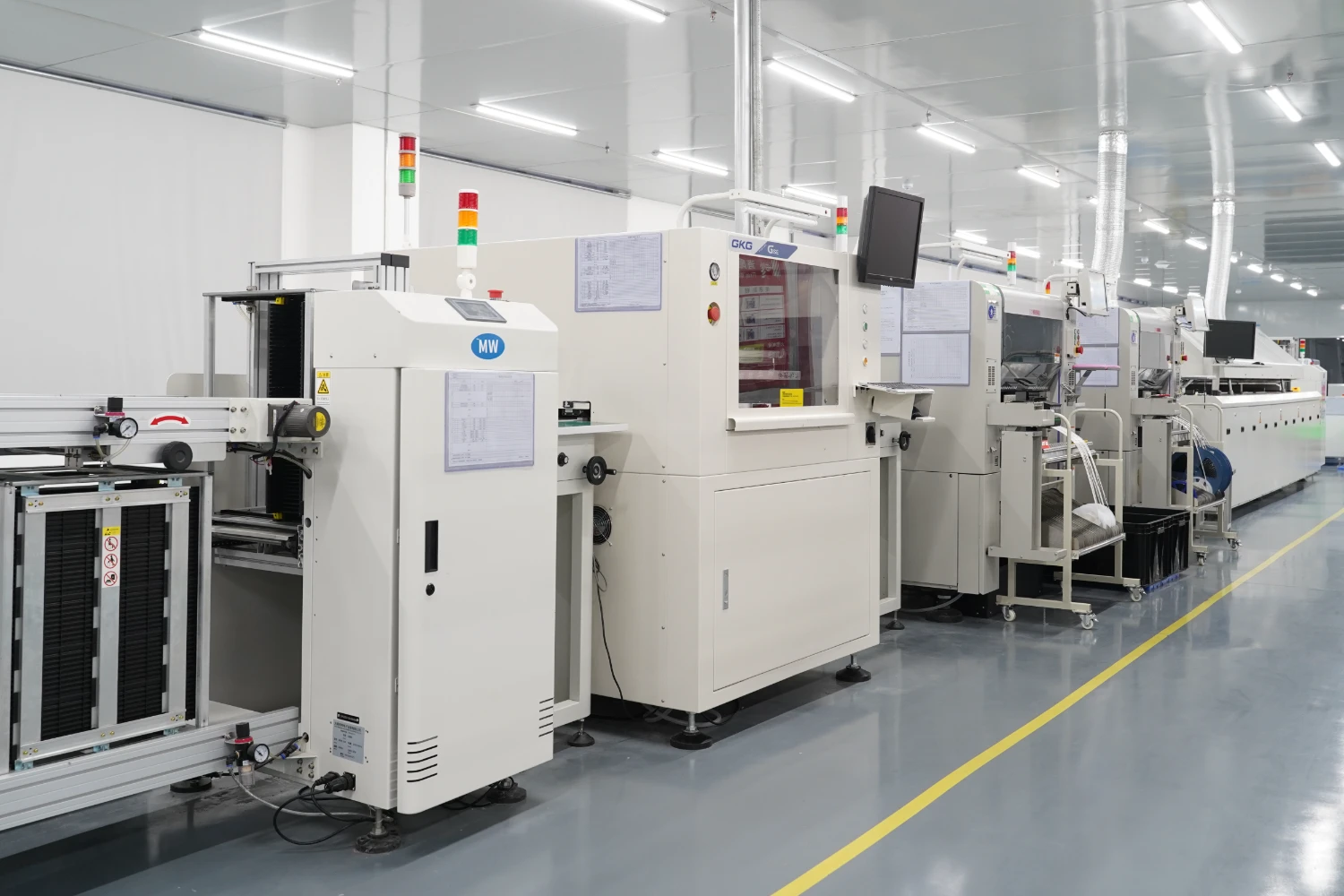 Yonker electromagnetic compatibility testing laboratory